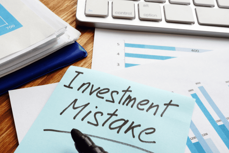 common investment mistakes